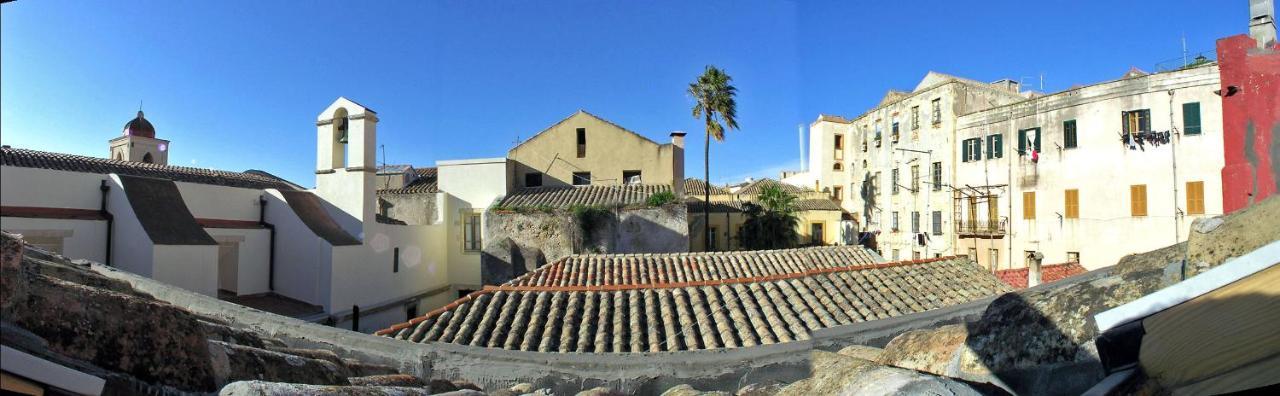 Santa Croce Apartamento Cagliari Exterior foto
